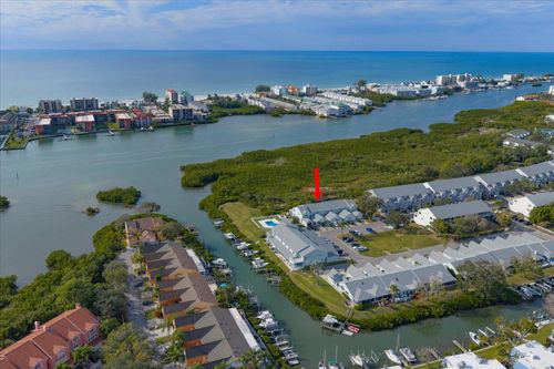 25-9434 Tara Cay Ct, SEMINOLE, FL, 33776-1154 | Card Image