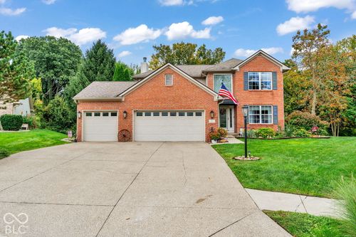 631 Middleham Cir, Beech Grove, IN, 46107-3310 | Card Image