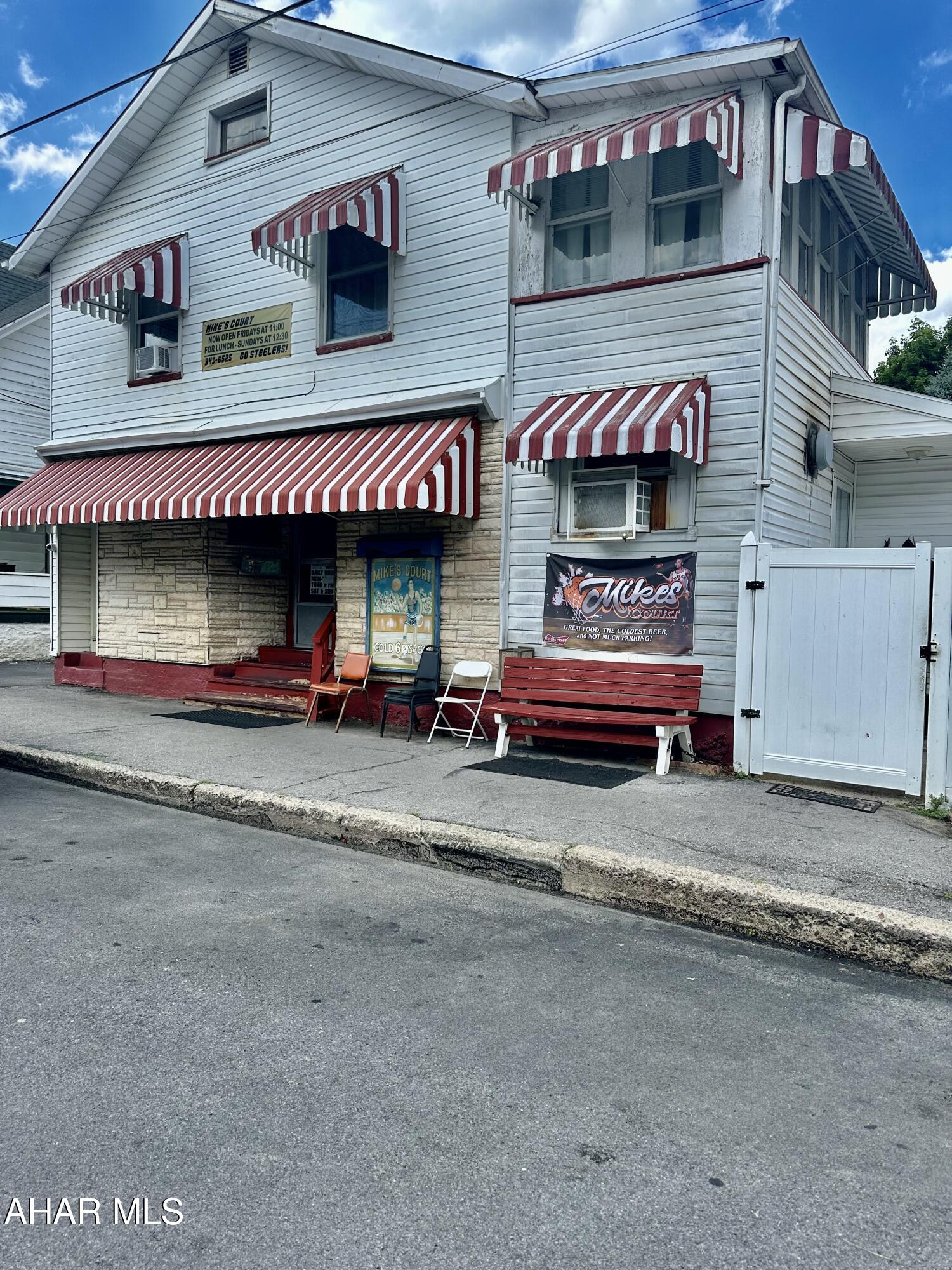 1908 5Th St, Altoona, PA 16601