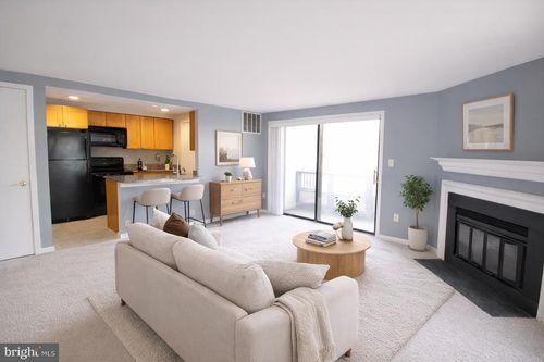 106-9836 Hellingly Pl, MONTGOMERY VILLAGE, MD, 20886-0575 | Card Image