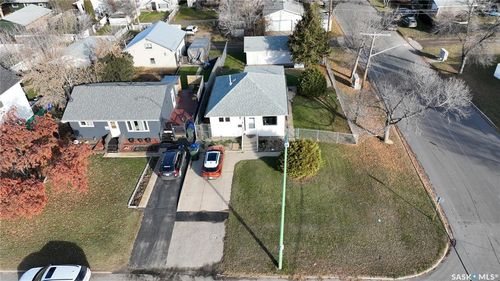 1080 4th St E, Prince Albert, SK, S6V0K9 | Card Image