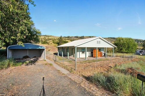 41450 Sunday Bay Rd N, Deer Meadows, WA, 99122-8734 | Card Image