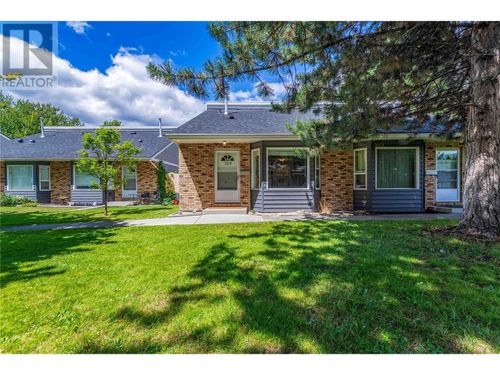 209-3155 Gordon Dr, Kelowna, BC, V1W3N5 | Card Image