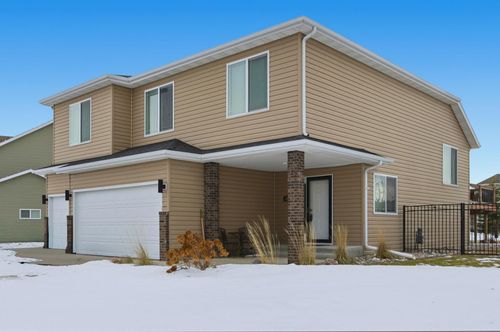 3502 8th St E, West Fargo, ND, 58078-5422 | Card Image