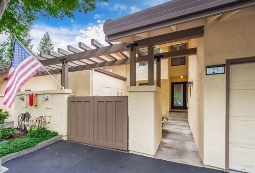 27 Fountain Grove Circle, Napa, CA, 94558 | Card Image