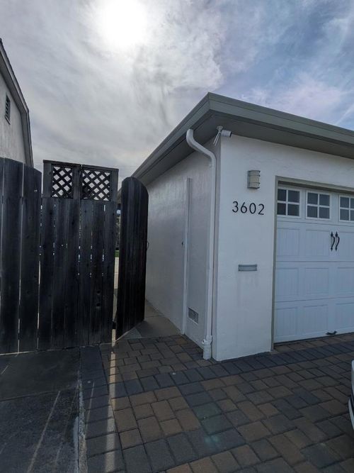 3602 Martin Dr, San Mateo, CA, 94403-2921 | Card Image