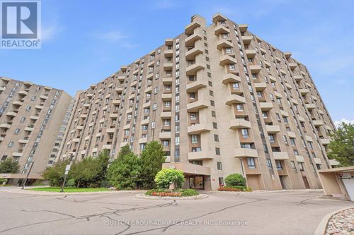 d19-300 Mill Road, Toronto (Markland Wood), ON, M9C4W7 | Card Image
