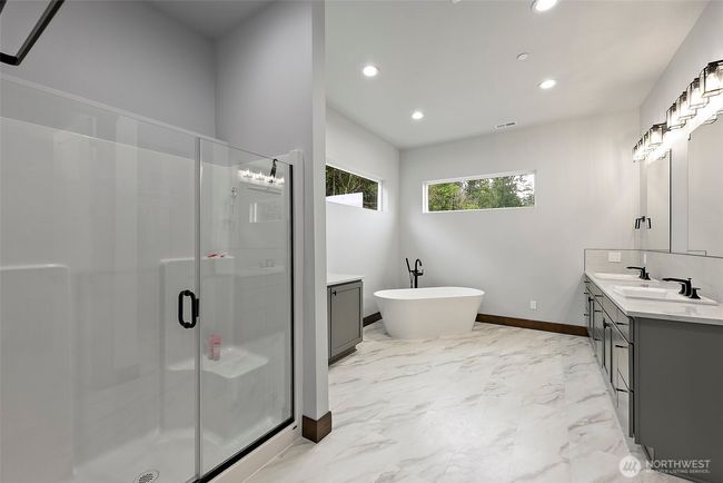 15701 264 Th St E, House other with 4 bedrooms, 3 bathrooms and 12 parking in Graham WA | Image 27