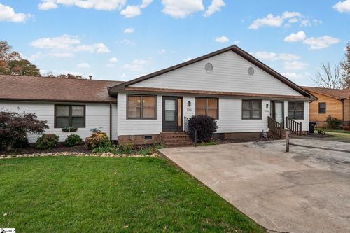 106 Sunningdale Ct, Easley, SC, 29642-3221 | Card Image