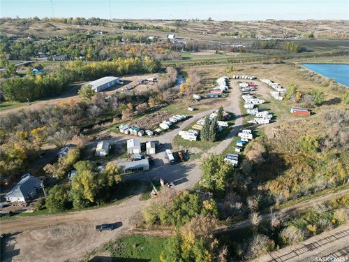 100 2nd Ave, Lumsden, SK, S0G3C0 | Card Image