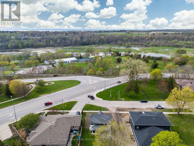 82 Gloucester Terr, House other with 2 bedrooms, 2 bathrooms and 4 parking in Goderich ON | Image 35