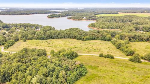 04 Island Point Rd, Starr, SC, 29684 | Card Image