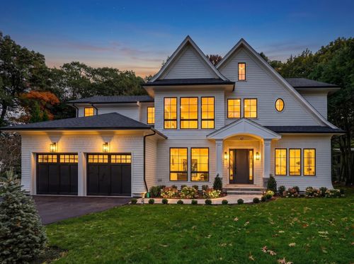 67 Meadowbrook Rd, Newton, MA, 02459-3051 | Card Image