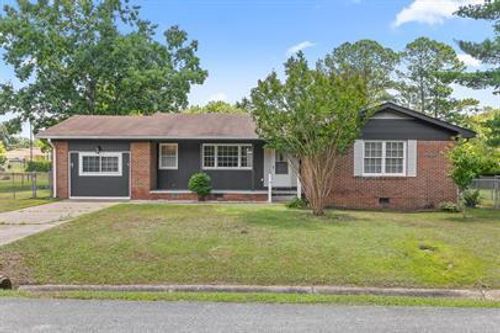 620 Lindsay Ave, CHATTANOOGA, TN, 37421-4220 | Card Image