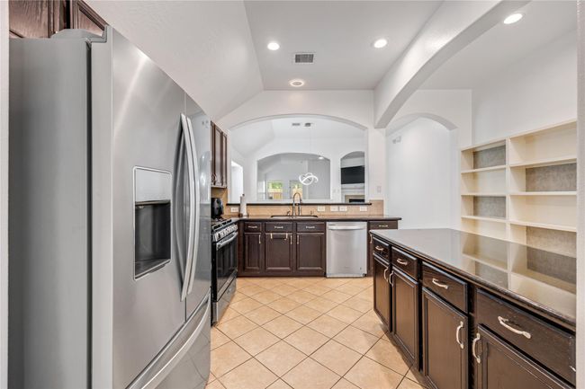 30611 Gardenia Trace Dr, House other with 4 bedrooms, 2 bathrooms and 2 parking in Spring TX | Image 9