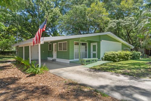 28 Magnolia Dr, Mary Esther, FL, 32569-2064 | Card Image