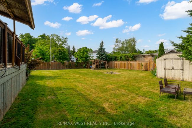 31 Beaver St, House other with 3 bedrooms, 2 bathrooms and 8 parking in Glen Williams ON | Image 23