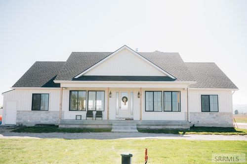 1423 N 950 E, Shelley, ID, 83274-5109 | Card Image