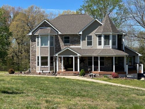 2753 Jarrell Ridge Rd, Clarksville, TN, 37043-8351 | Card Image
