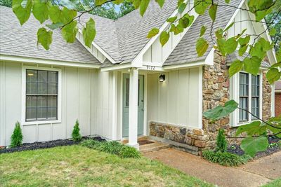 9172 Gainsborough Dr, House other with 3 bedrooms, 2 bathrooms and null parking in Lakeland TN | Image 3