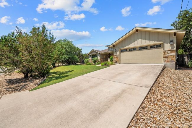 22127 Oban Dr, House other with 3 bedrooms, 3 bathrooms and null parking in Spicewood TX | Image 4