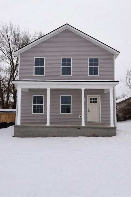 203 W Lynn St, Georgetown, KY, 40324-1833 | Card Image