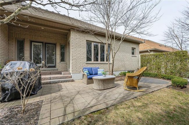5 - 19 Simmonds Dr, Townhouse with 2 bedrooms, 4 bathrooms and 4 parking in Guelph ON | Image 36