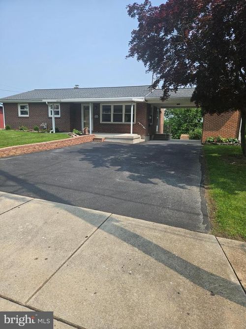 438 Maple St, COLUMBIA, PA, 17512-2116 | Card Image