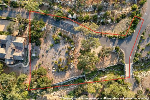 1790 Glen Oaks Dr, Montecito, CA, 93108-2112 | Card Image