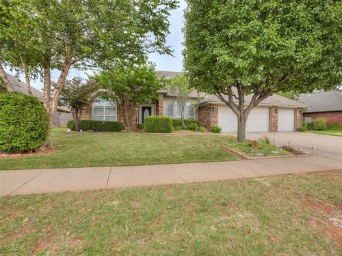 1340 Nw 168th St, Edmond, OK, 73012-6843 | Card Image