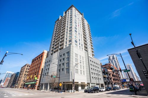 1802-330 W Grand Ave, Chicago, IL, 60654-5809 | Card Image