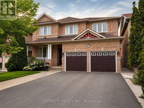 27 Modesto Cres, Brampton, ON, L6P1K2 | Card Image