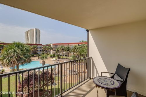 apt-d302-2046 Beach Blvd, Biloxi, MS, 39531-5134 | Card Image