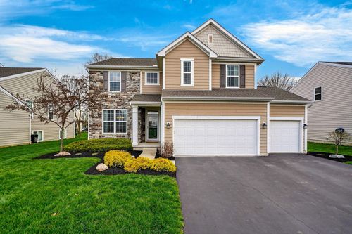 6242 Baumeister Dr, Hilliard, OH, 43026-6703 | Card Image