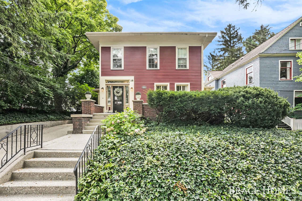 Prospect Ave, Grand Rapids, MI 49503