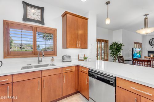 1419-5350 E Deer Valley Dr, Phoenix, AZ, 85054-4126 | Card Image