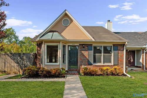 456 Autumnwood Dr Sw, Decatur, AL, 35601-5612 | Card Image