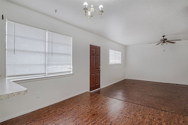 2020 Cliffside Dr, House other with 3 bedrooms, 2 bathrooms and null parking in Edgecliff Village TX | Image 9