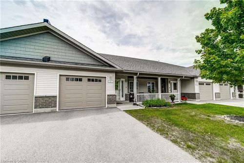 61 Ivy Cres, Wasaga Beach, ON, L9Z0H8 | Card Image