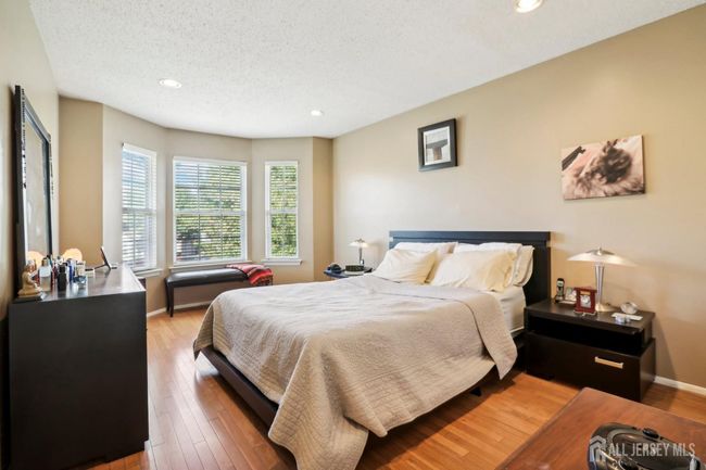 144 Nebula Rd, Townhouse with 2 bedrooms, 3 bathrooms and null parking in Piscataway NJ | Image 18