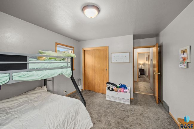 350 W Maple St, House other with 3 bedrooms, 2 bathrooms and null parking in Edgerton MN | Image 16