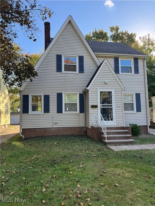 1105 Winston Rd, South Euclid, OH, 44121-2551 | Card Image