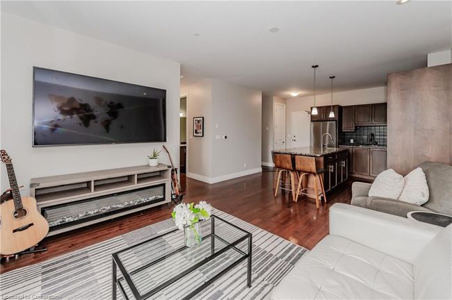 504 - 223 Erb St W, House attached with 2 bedrooms, 2 bathrooms and 1 parking in Waterloo ON | Image 13