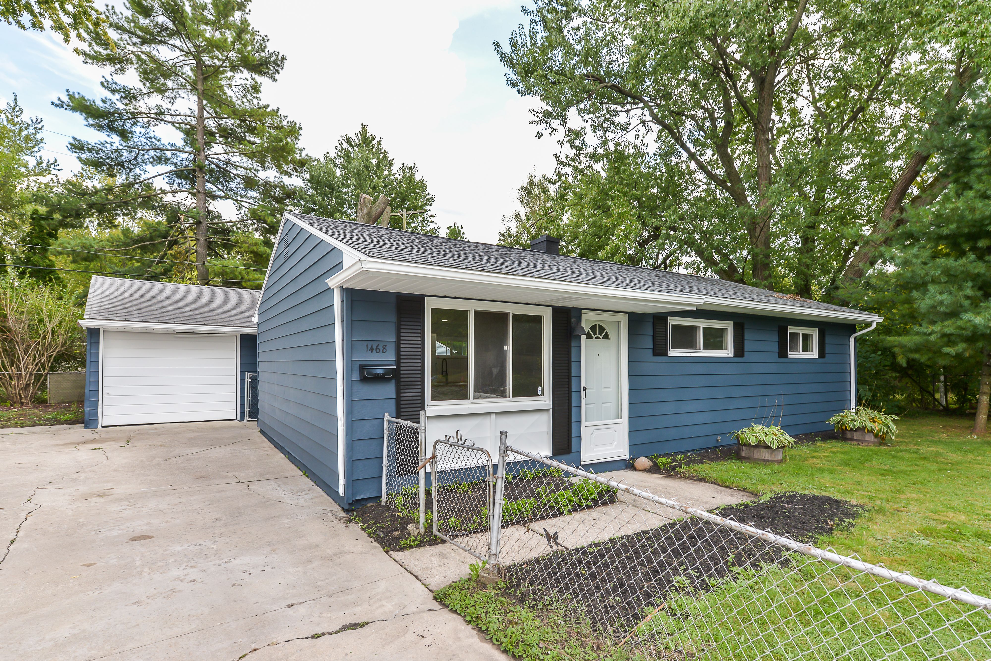 Gail Ct, Ypsilanti, MI 48198