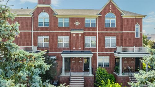 126-1462 Devon Ln, Troy, MI, 48084-7046 | Card Image