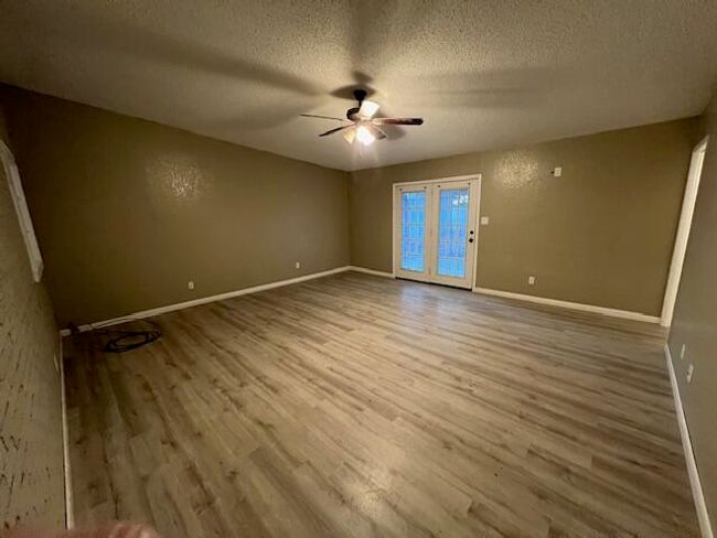 1615 Avenue F, House other with 3 bedrooms, 3 bathrooms and null parking in Abernathy TX | Image 21