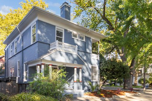 2331 G St, Sacramento, CA, 95816-3520 | Card Image