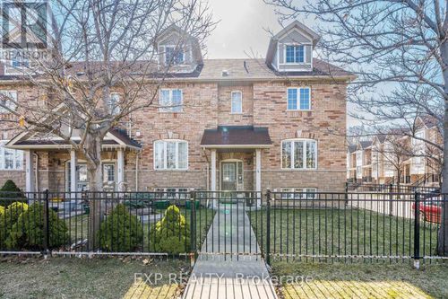 4-2360 Britannia Rd W, Mississauga, ON, L5M0G1 | Card Image