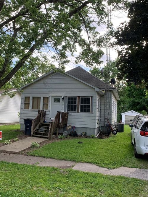 504 Sanford Ave, Nokomis, IL, 62075-1603 | Card Image