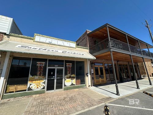 124 N Hoyle Avenue, Bay Minette, AL, 36507 | Card Image